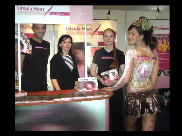Werbung-Publicity-Werbecampagne-Promotion-Cosmetica-Messe-Wiesbaden Werbung-Publicity-Werbecampagne-Promotion-Cosmetica-Messe-Wiesbaden