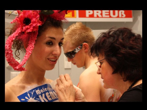 Logo-Werbung-Bodypainting-Schablonen Logo-Werbung-Bodypainting-Schablonen