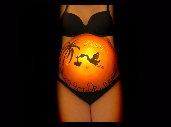 Bellypainting-Schwangerschaft-Bauchbemalung-Klapperstorch Bellypainting-Schwangerschaft-Bauchbemalung-Klapperstorch